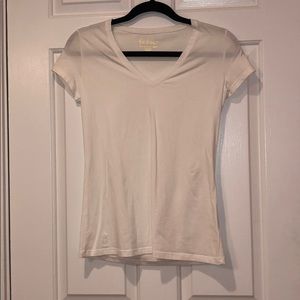 White Lilly Pulitzer V neck
